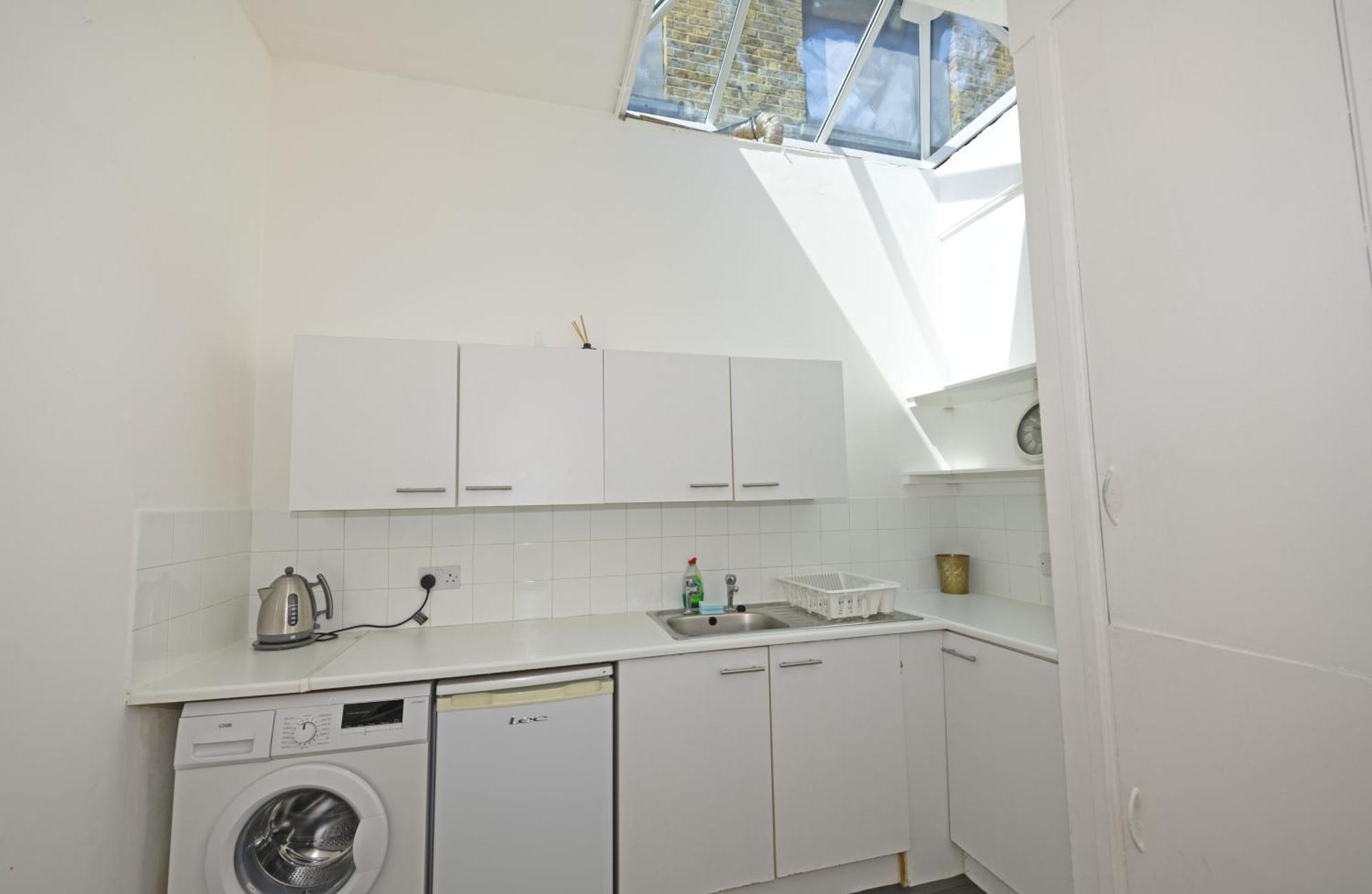 Flat In Clapham Budget Friendly Stay 伦敦 外观 照片